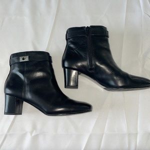 Antonio Melani Black leather booties with silver buckle 2” heel!